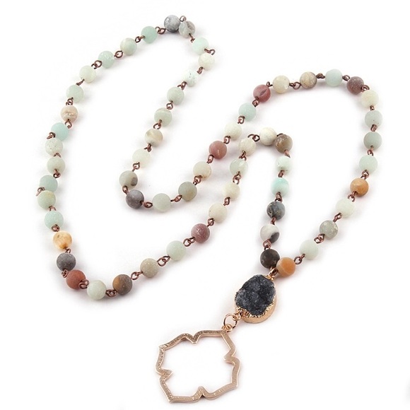 Boho Amazonite Druzy Gold Quatrefoil Necklace - Picture 5 of 6